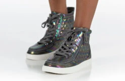 Graphite Rainbow BILLY Classic Quilt High Tops 23 Graphite Rainbow BILLY Classic Quilt High Tops -BILLY Footwear BK22339 961 studio standing 2 940x614 cbfd3362 26fc 4d65 a9c4 e6c2d2bbffa5