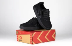 Black To The Floor BILLY CS Sneaker Low Tops 21 Black To The Floor BILLY CS Sneaker Low Tops -BILLY Footwear BK22343 001 Studio 3 940x614 1e49cbb1 083a 460a 989a 00ddf396cf0f